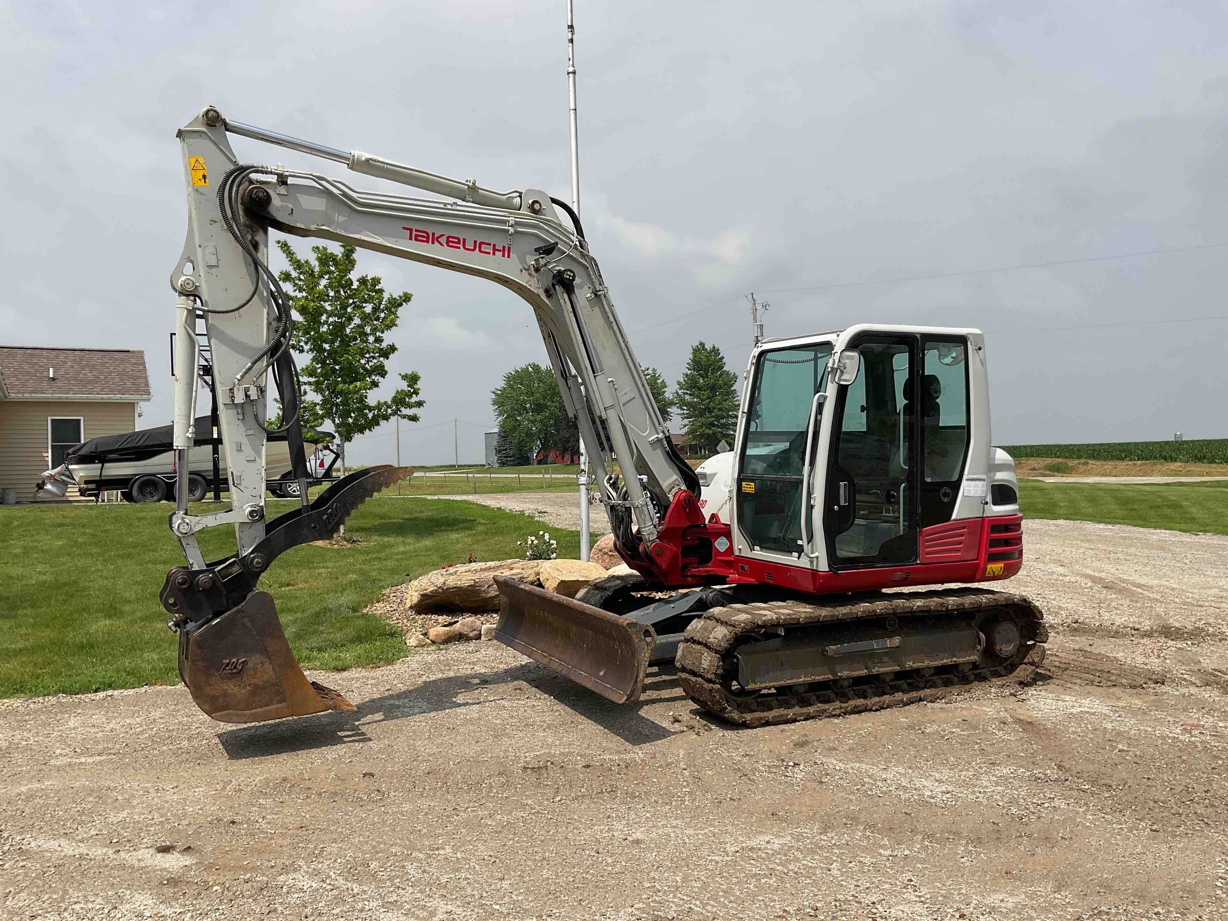2017 Takeuchi TB290 Mini Excavator
